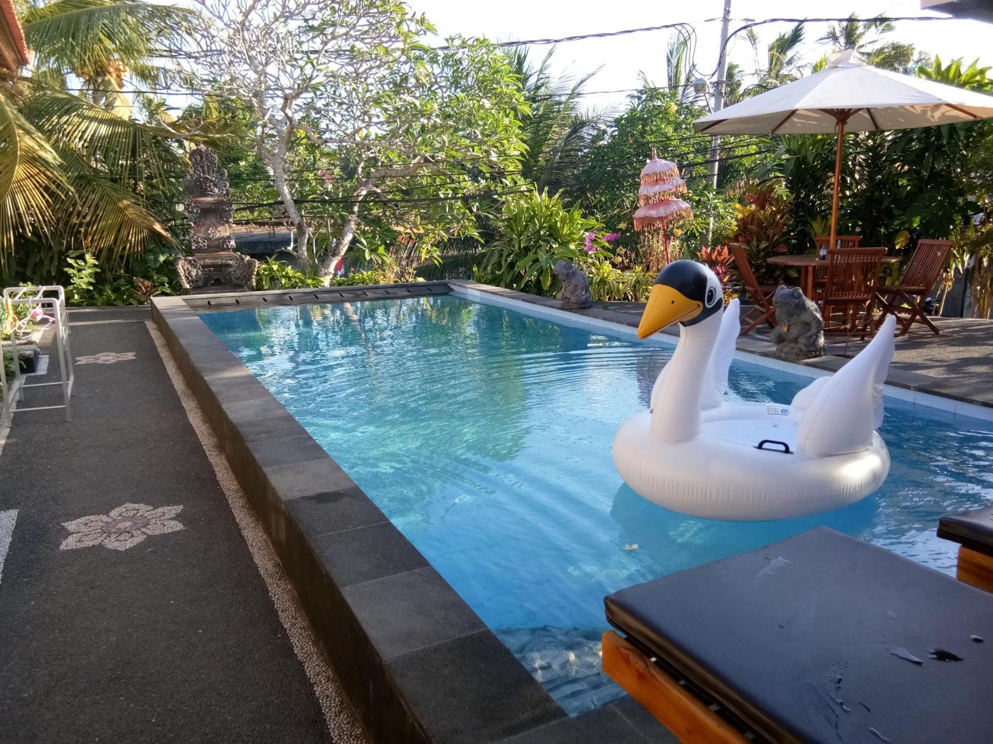 Sunwukong Guest House Ubud Esterno foto