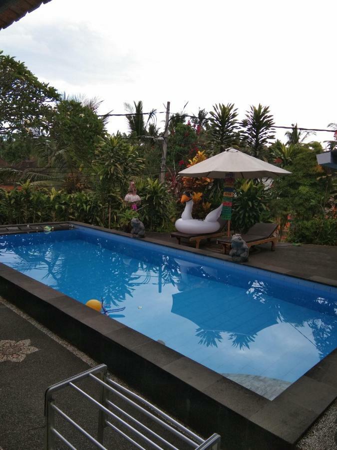 Sunwukong Guest House Ubud Esterno foto