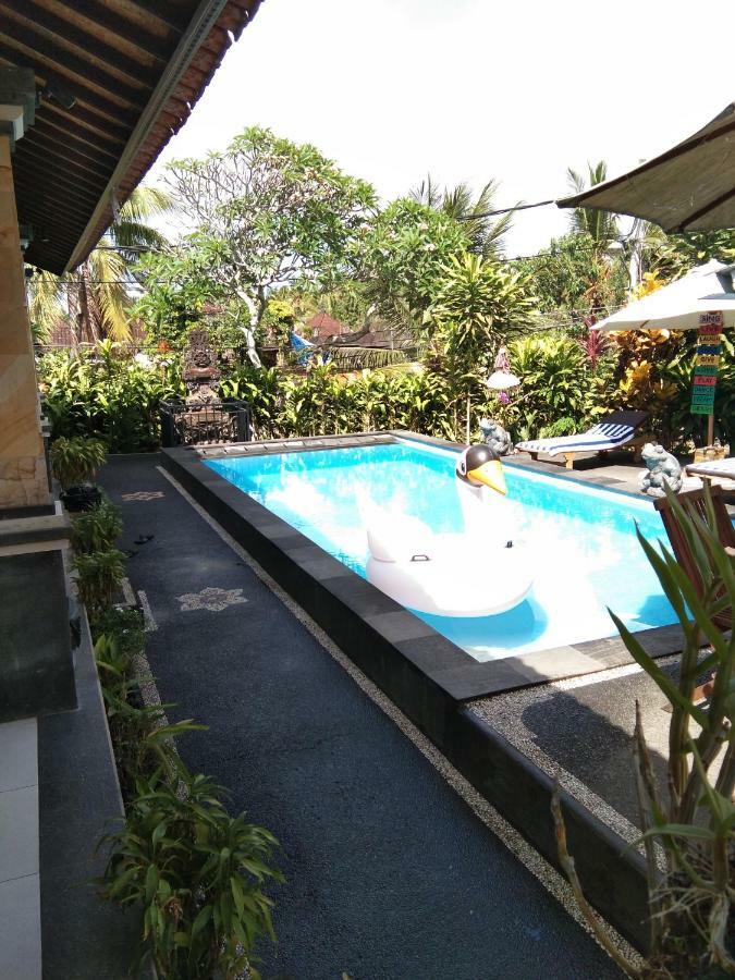 Sunwukong Guest House Ubud Esterno foto